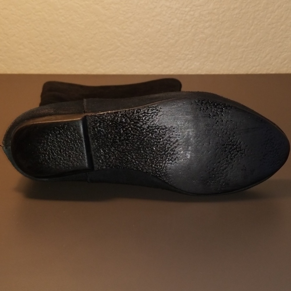 Suede Boots - Picture 6 of 8